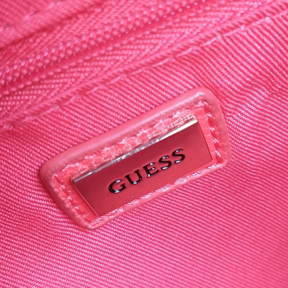 GUESS Large Red Leather Chain Crossbody Bag - Picture 12 of 15